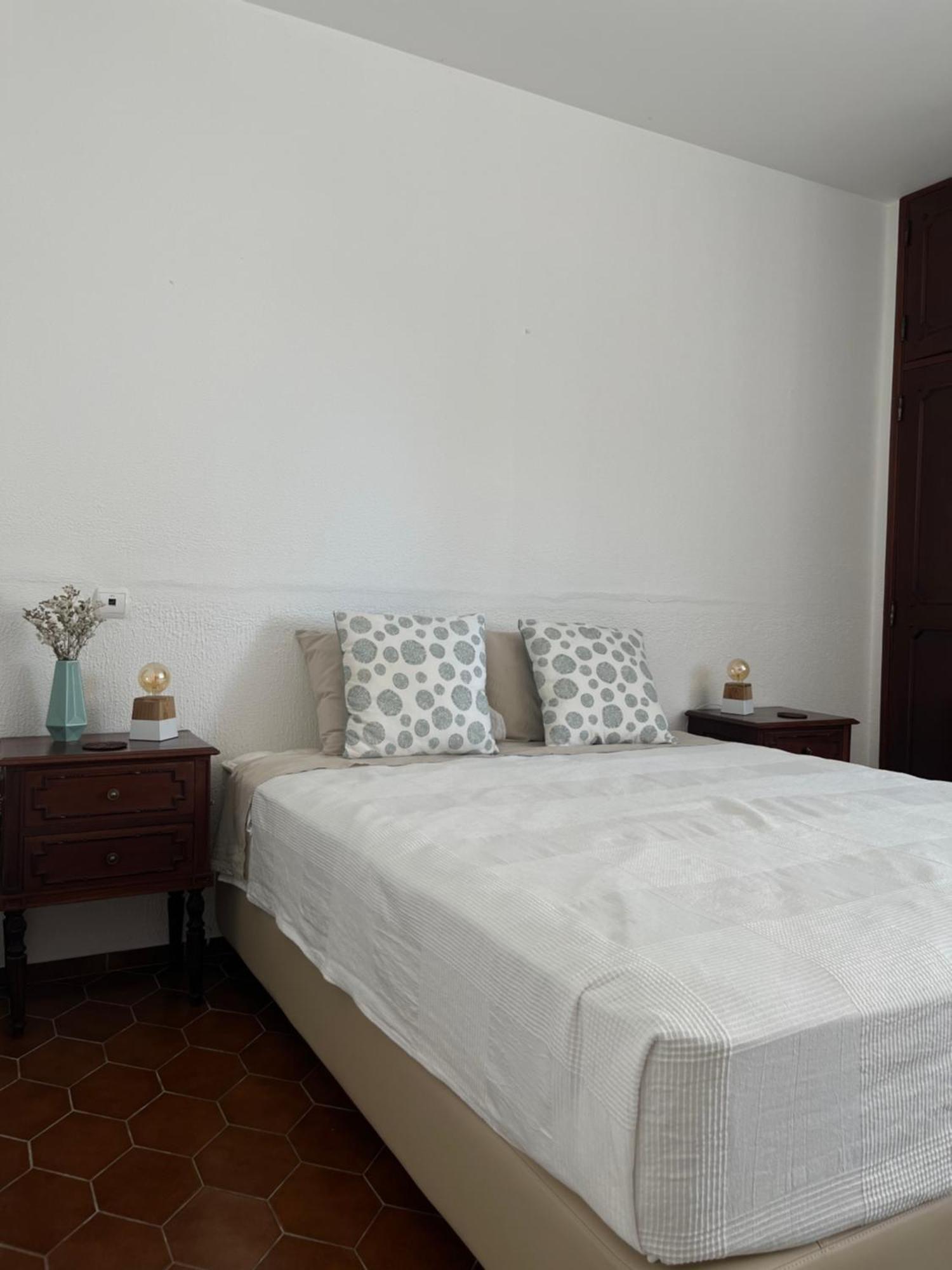 Vila Gloria Guesthouse Lagos Exterior photo