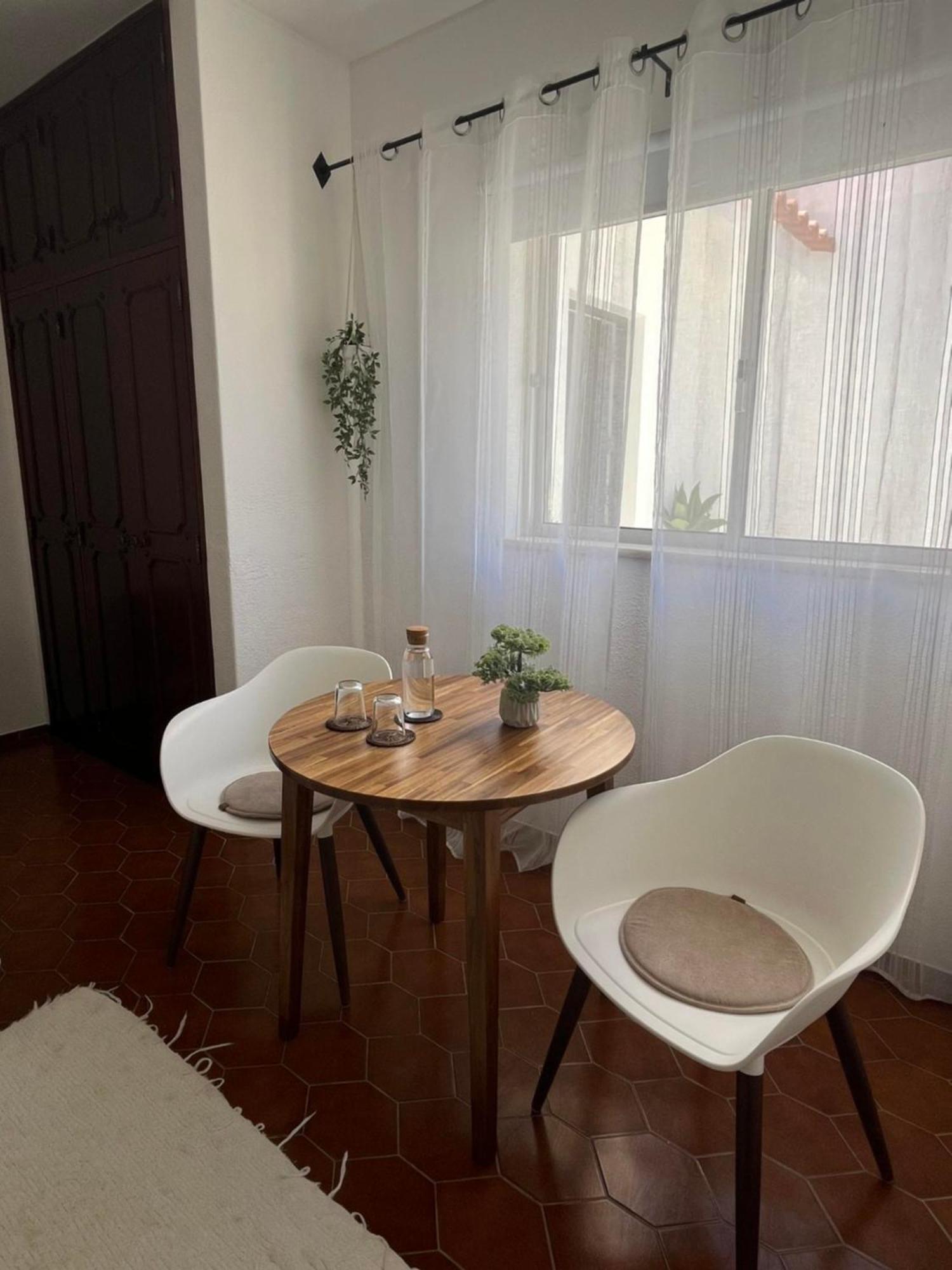 Vila Gloria Guesthouse Lagos Room photo