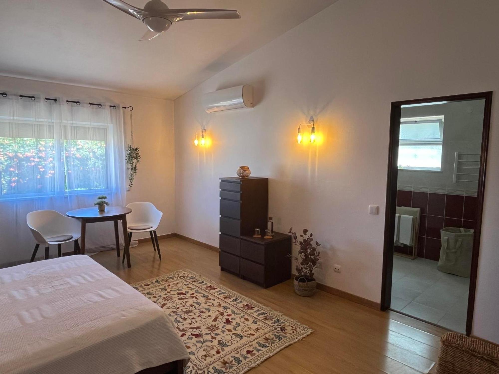 Vila Gloria Guesthouse Lagos Room photo