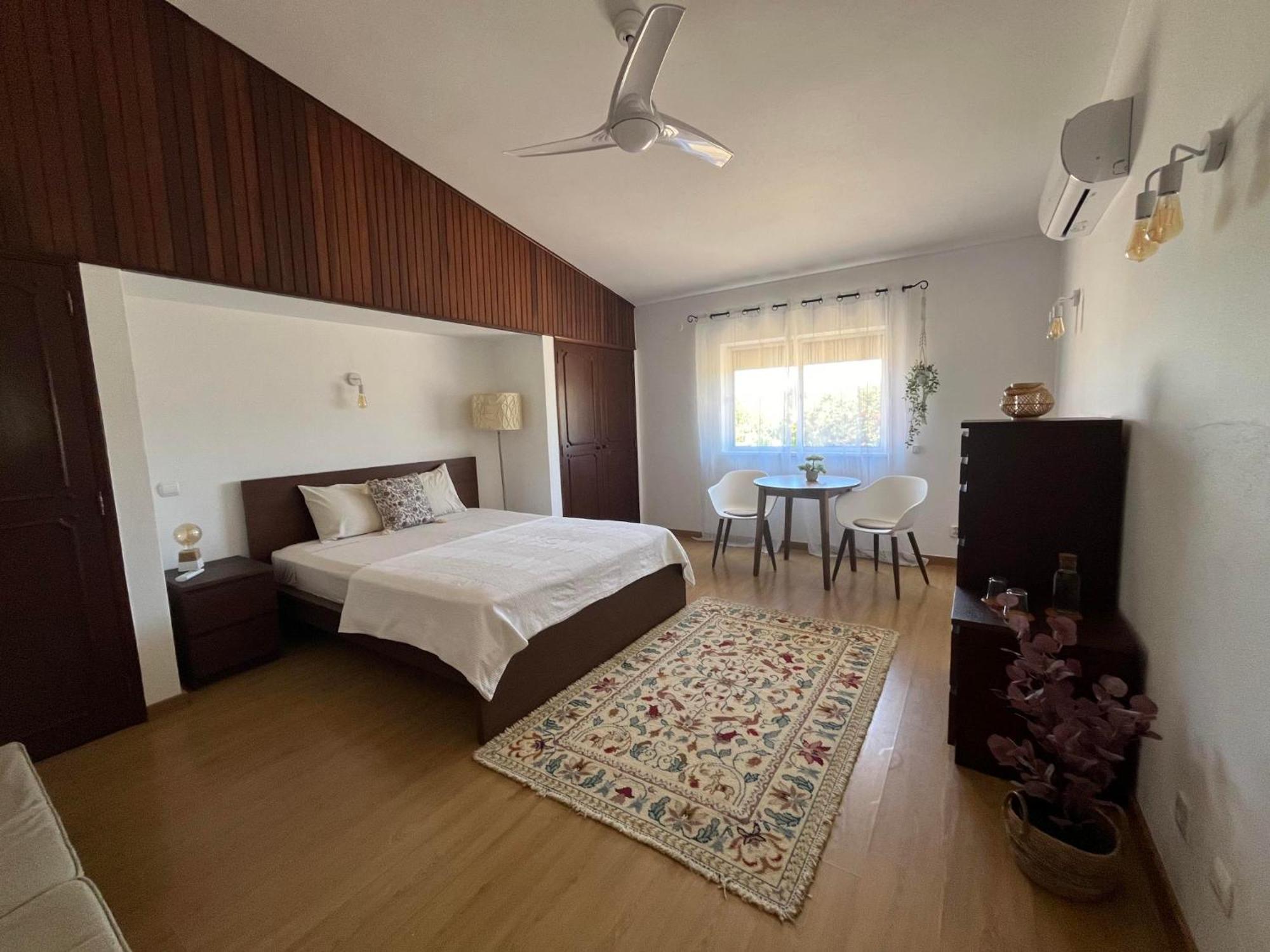 Vila Gloria Guesthouse Lagos Room photo